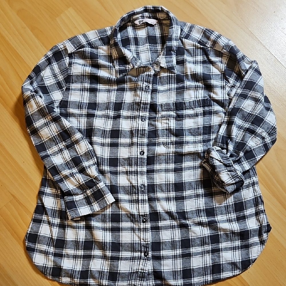 4/$10 SO Classic Black and White Flannel Plaid Button Front Shirt